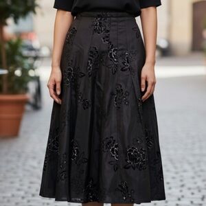 Dress Barn Black / Silver Floral Skirt 6796